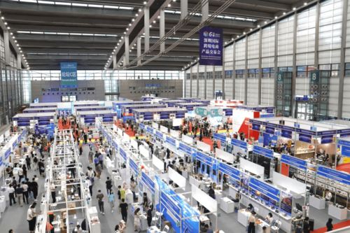 凱鳴亮相2021深圳國際跨境電商產品交易會暨u選u品跨境電商選品大會,共創(chuàng)新未來